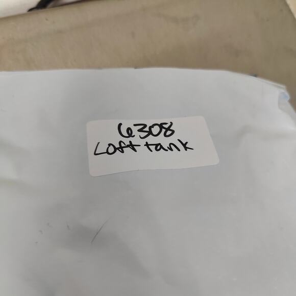 Loft Tank Top Womens Small Blue Floral Print NWT Lightweight Sleeveless Blouse - Picture 9 of 9